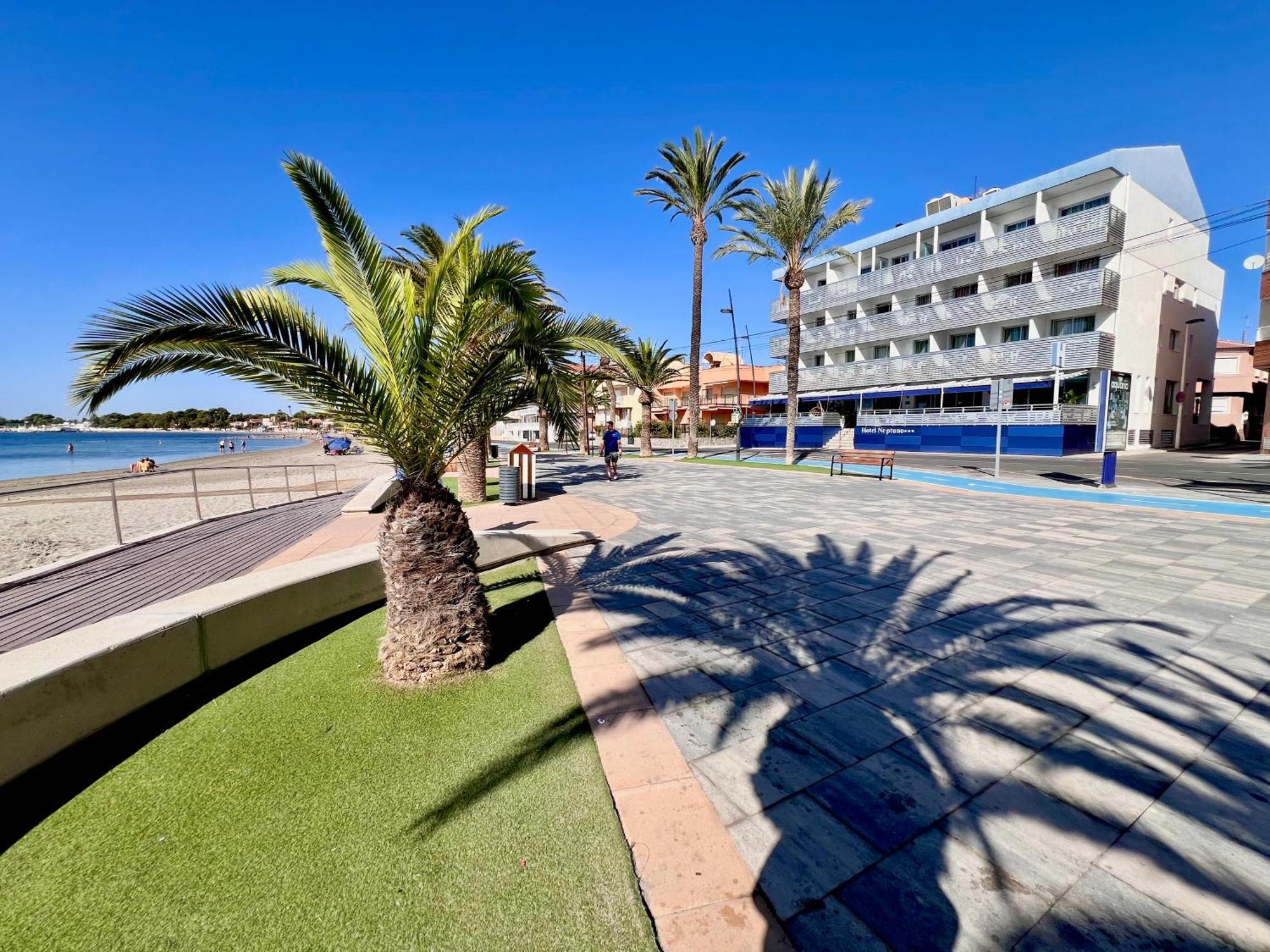 Hotel Neptuno San Pedro del Pinatar Bagian luar foto