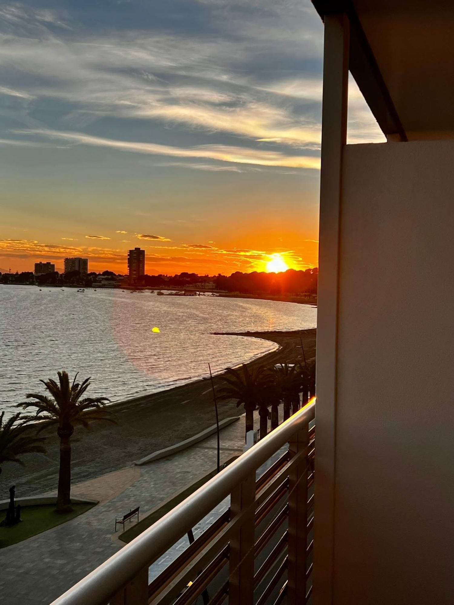 Hotel Neptuno San Pedro del Pinatar Bagian luar foto