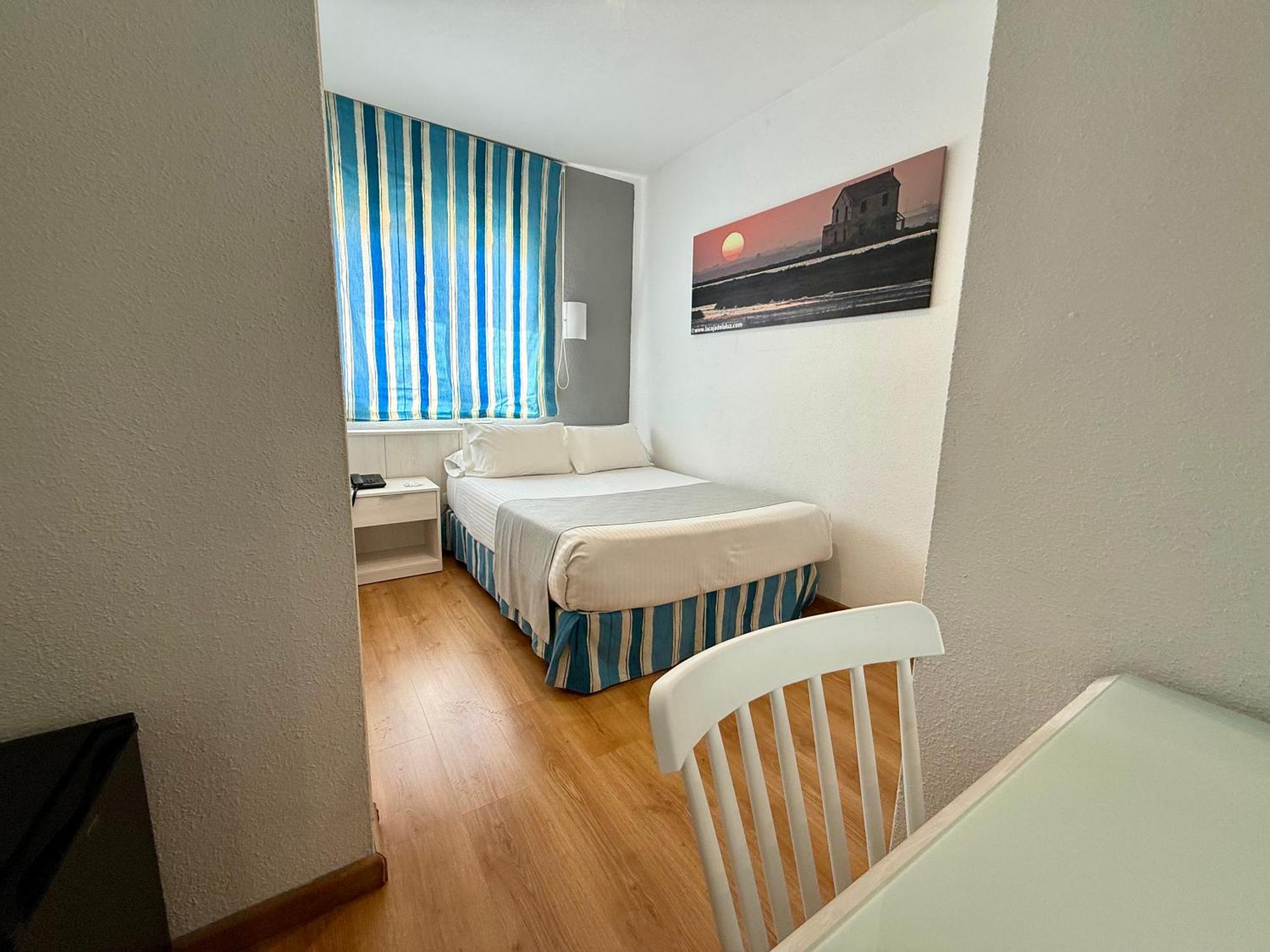 Hotel Neptuno San Pedro del Pinatar Ruang foto