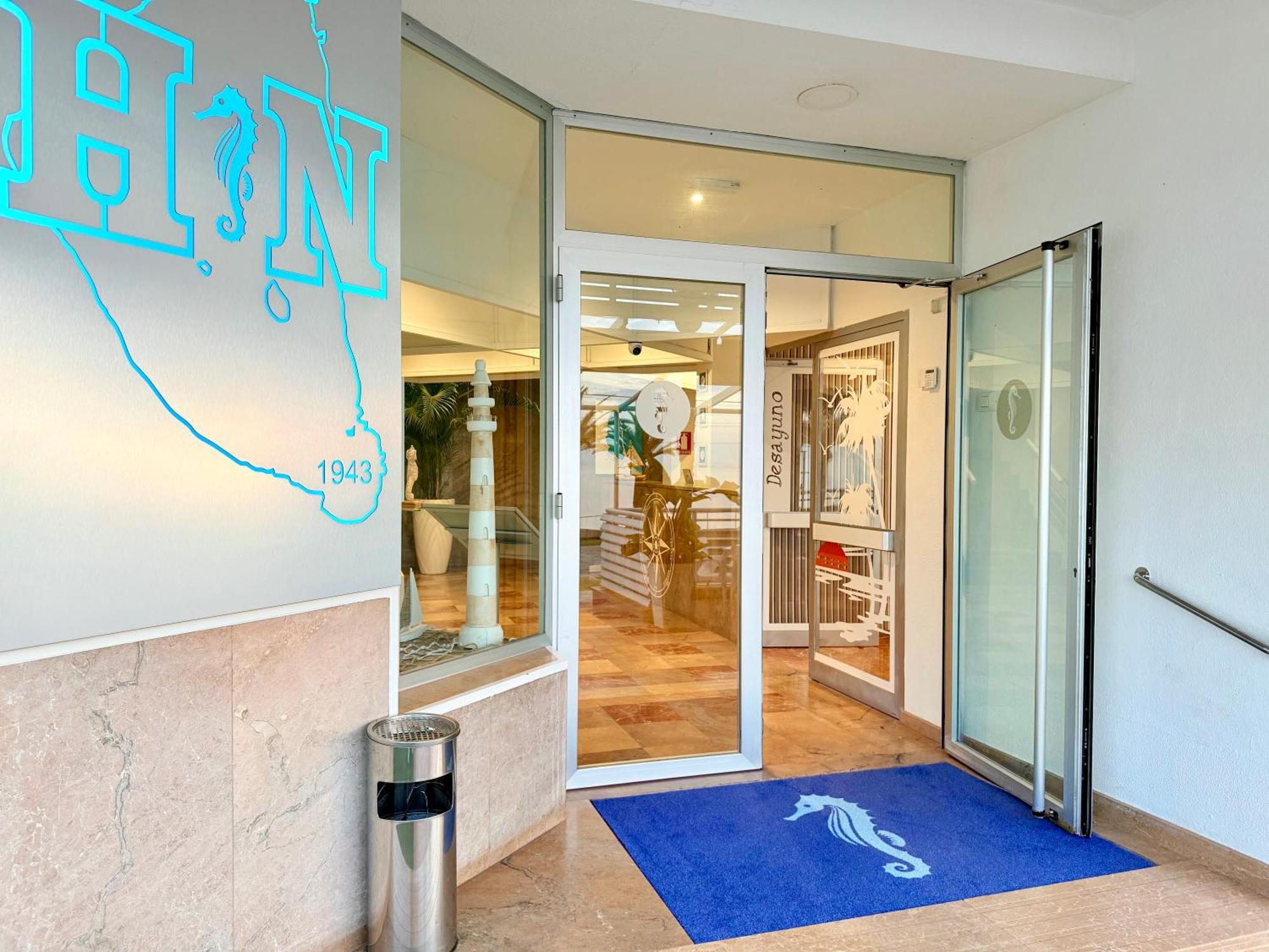 Hotel Neptuno San Pedro del Pinatar Bagian luar foto